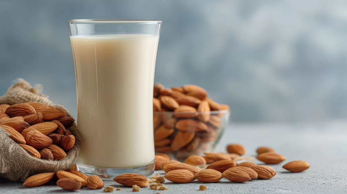 Milch und Mandeln - ein gesunder Drink