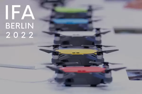 Mini drones in various colours, next to the picture title IFA BERLIN 2022