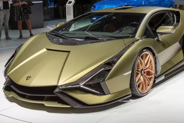 Mittelmotor-Hybrid-Sportwagen Lamborghini Sián FKP 37