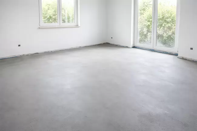 Moderne Büroräume mit Panoramafenster