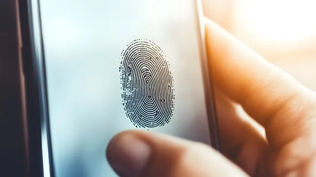 Modernes Sicherheitsfeature: Smartphone-Fingerabdruck