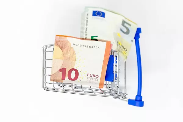 Money in a shopping-cart