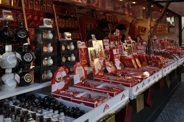 Mozartkugeln am Salzburger Christkindlmarkt