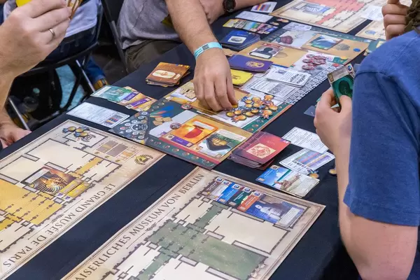 Museum Brettspiel wird von Messebesuchern auf der Spiel in Essen gespielt