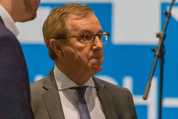 Nahaufnahme von Tagesschau-Chefsprecher Jan Hofer