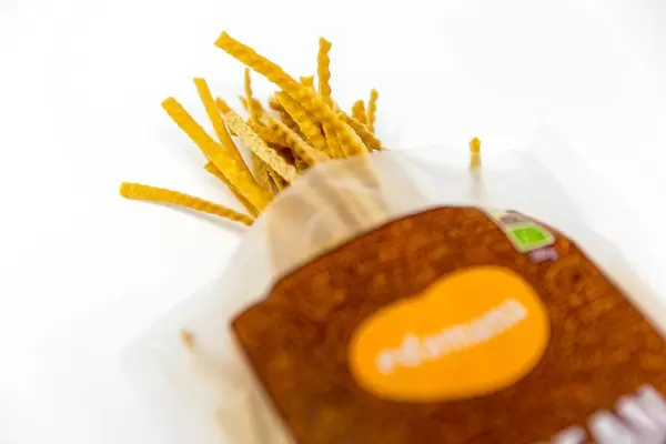 Nahaufnahme von veganen Spaghetti aus Sojabohnen ohne Gluten