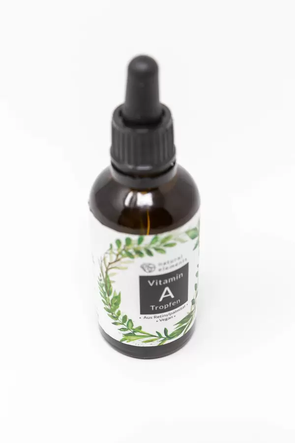 Nahrungsergänzung von Natural Elements: Vitamin A Tropfen. Retinylpalmitat (gelöst in MCT-Öl aus Kokos)