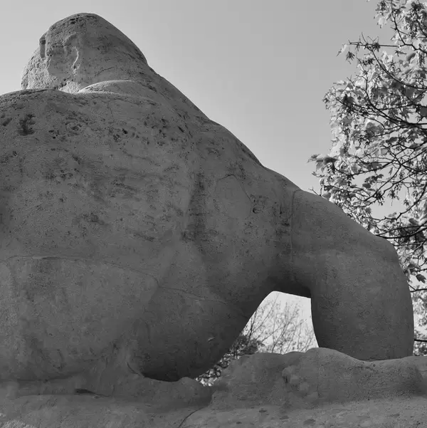 Neue Statuen in Lindenthal