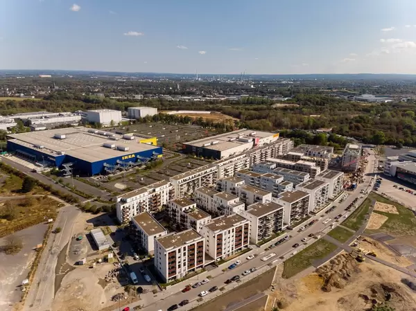 Neuer Wohnblock neben der IKEA Filiale in Köln-Ossendorf