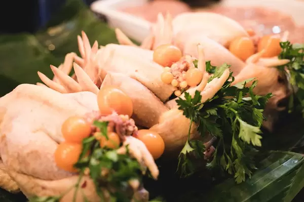 Nicely garnished chicken