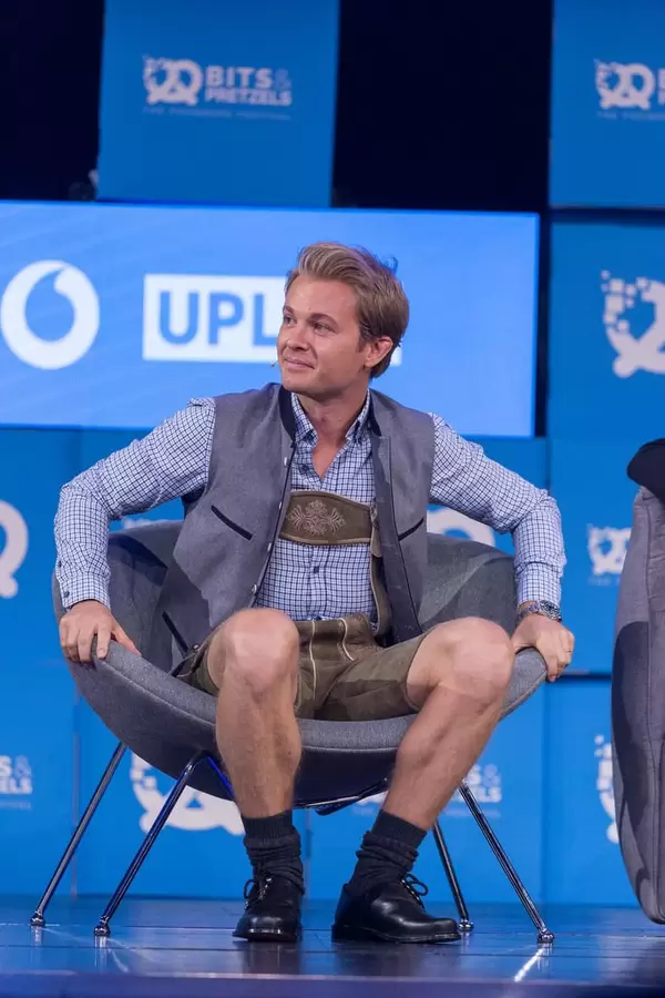 Nico Rosberg bereit aufzustehen