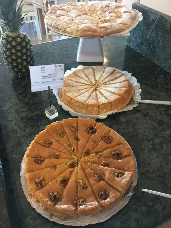 Nusskuchen und Mandelkuchen auf Mallorca