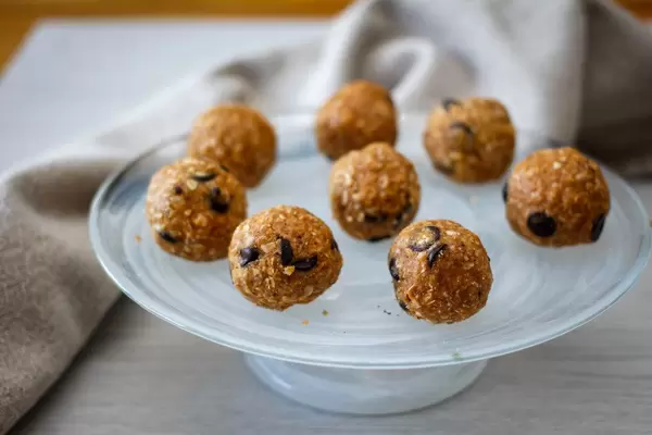 Oatmeal Energy Bites  with Chocolate Chips on a White Plate