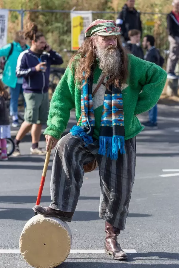 Opa beim Klimastreik in Köln: Alle Generationen demonstrieren für ein Umdenken in der Klimapolitik