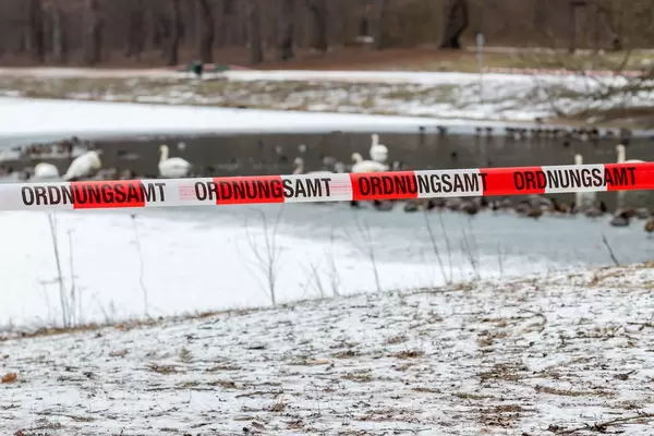 Ordnungsamt Köln sperrt Decksteiner Weiher
