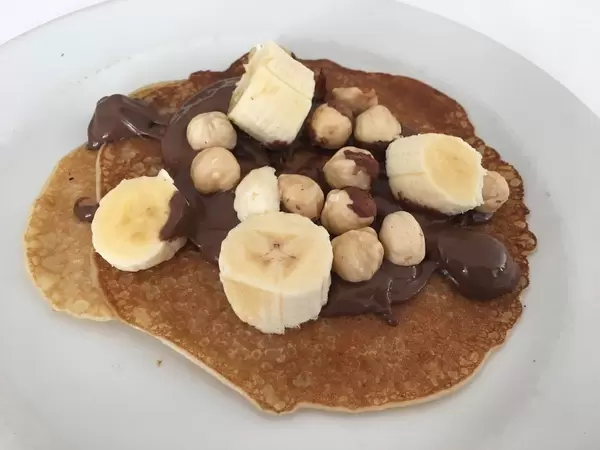 Pancakes with Nutella, Nuts and Banana