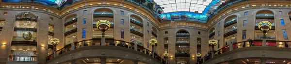Panorama of Kuznetsky Most shopping mall
