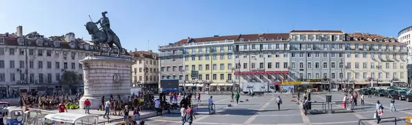 Panorama: Praça da Figueira
