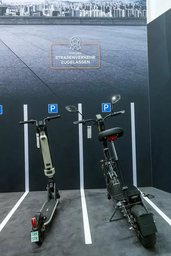 Parking spot for e-scooter e.Gear Scooter EG90 Electric mobility with all-wheel drive and dual-stroke motors