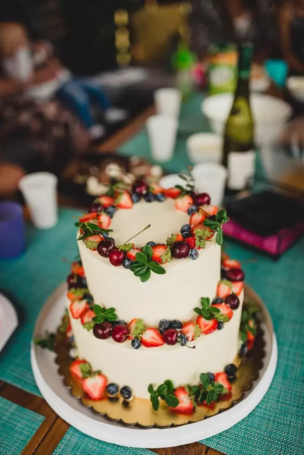 Party Cheese Cake With Layers And Berries
