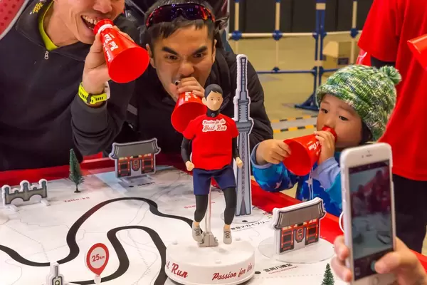 Passion for the best Run: Anfeuern bei einem Miniatur-Marathon