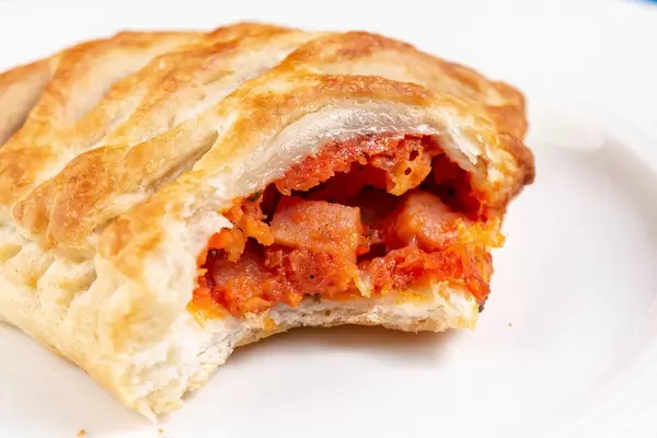 Patry with Pizza Stuffing on the plate (Flip 2019)