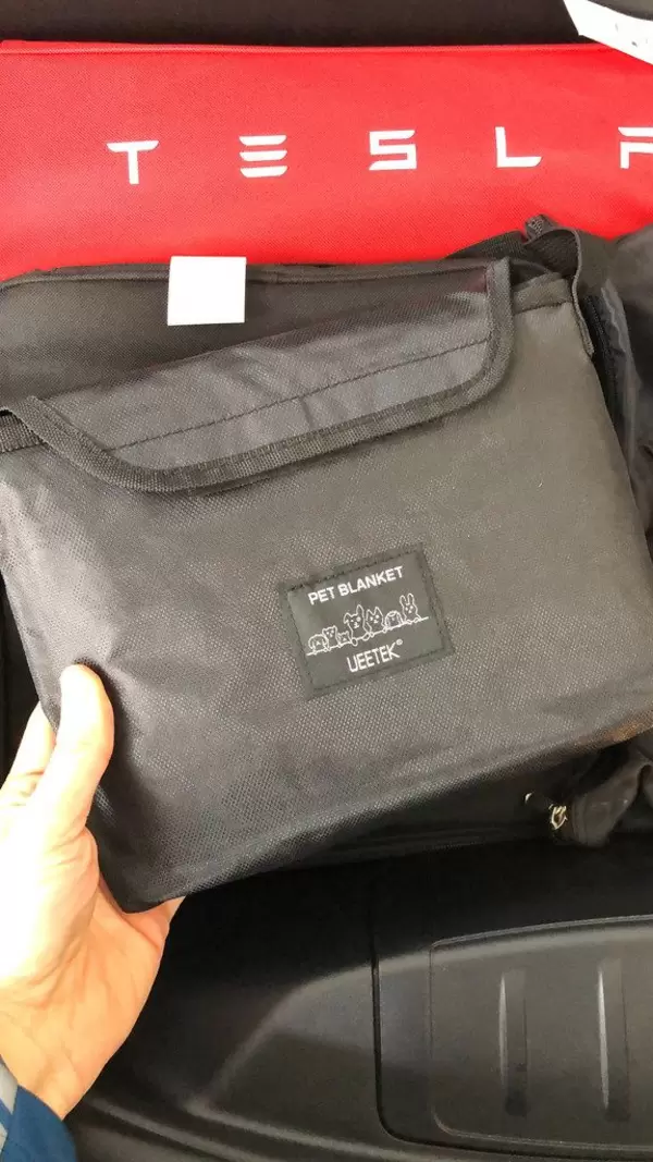 Pet Blanket from UEETEK in Tesla Trunk