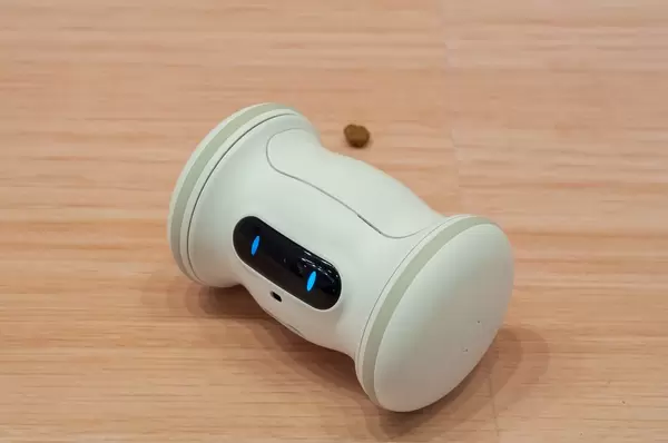 Pet feeder robot at IFA Berlin 2018