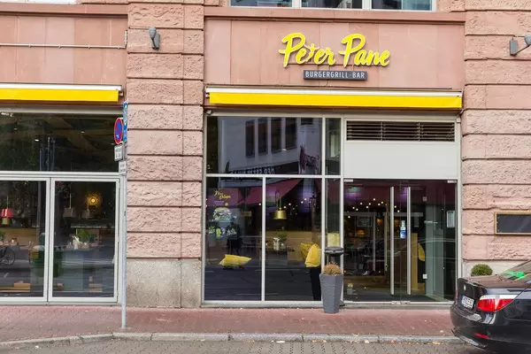 Peter Pane Burgergrill und Bar in Frankfurt von außen