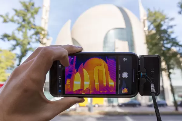 Phone picture of the mosque in Cologne, Germany, taken with FLIR ONE Thermal Imaging Camera for iOS devices