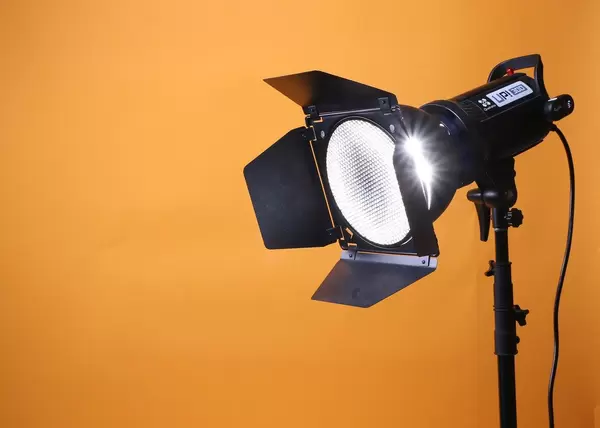 Photo studio strobe flash