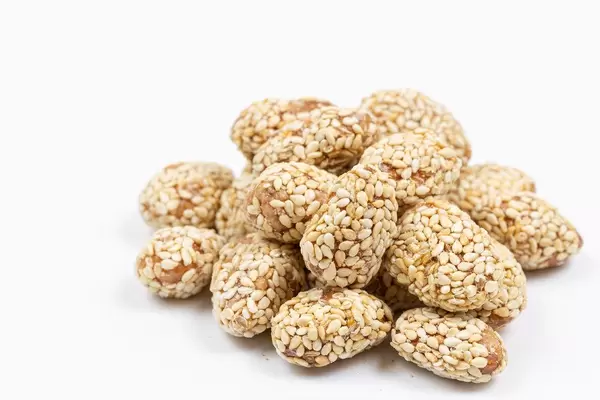 Pile of Caramelized Almonds with Sesame