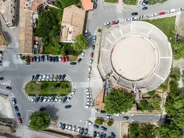 Plaça Porta Roja und Plaça de Toros  in Alcudia
