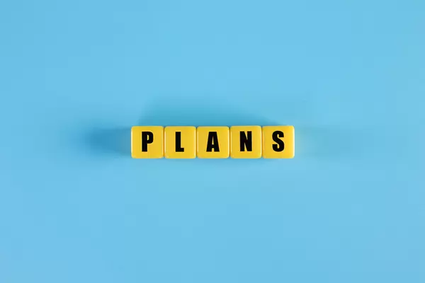 Plans text on yellow cubes