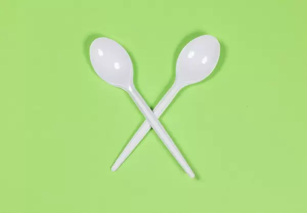 Plastic spoons