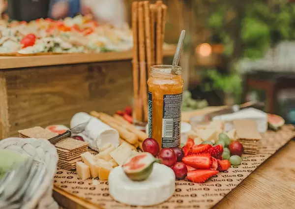 Plate Of Cheese And Berries (Flip 2019)