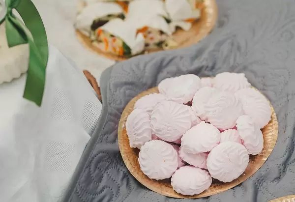 Plate  Of Pink Marshmallows On Picnic (Flip 2019)