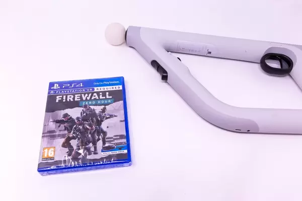 Playstation 4 game: Firewall - Zero Hour and Aim Controller for Virtual Reality VR