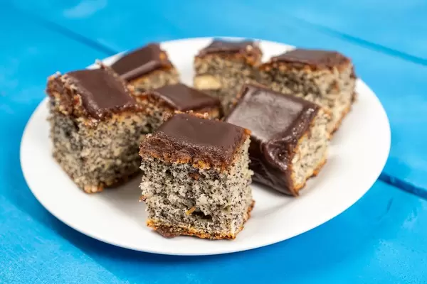 Poppy Seed cake with Chocolate topping (Flip 2020)