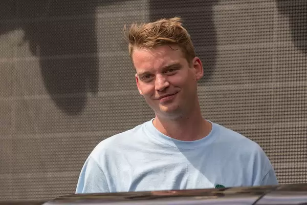 Potrait des kanadischen DJ Conro am Tomorrowland Festival 2019