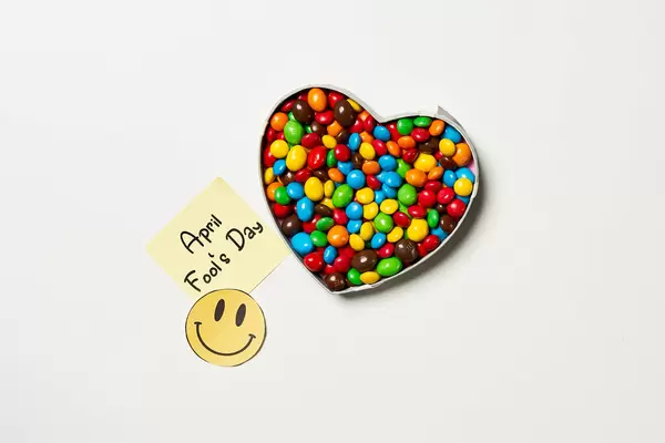 Prank marriage proposals on April 1 - Fools day