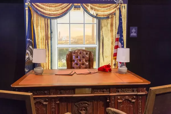 Presidential office at the Tom Clancy's The Division 2 booth