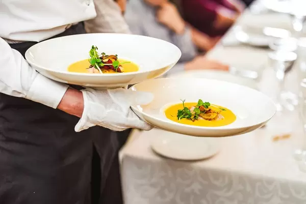 Pumpkin Soup With Salmon And Chips (Flip 2020)