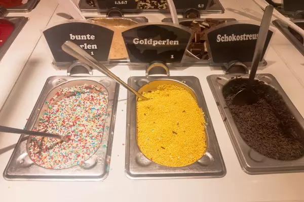 Punte Perlen, Goldperlen und Schokostreusel