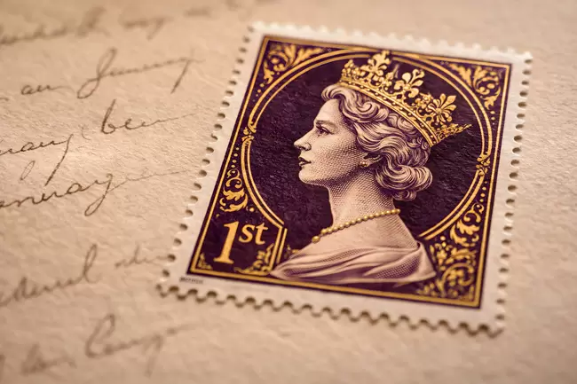 Queen Elizabeth II. – Sonderbriefmarke zum 100. Geburtstag