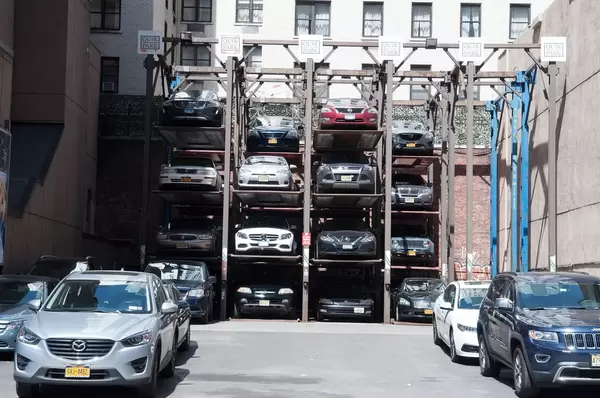 Quik Park Parkplatz in New York City, USA