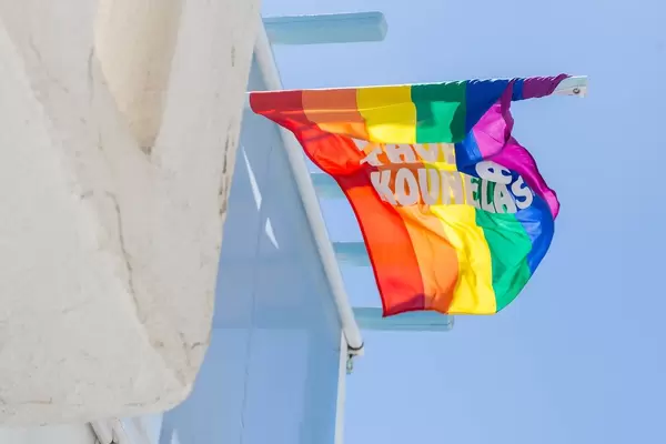 Rainbow flag of the Kounelas Fish Tavern in Mykonos: restaurant on the gay-friendly island