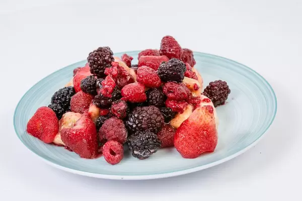 Raspberry Blackberry and Banana mixture on the plate (Flip 2019)
