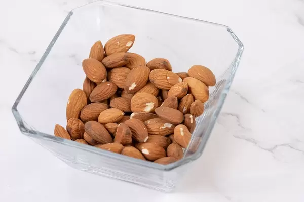 Raw Almonds in the bowl (Flip 2019)