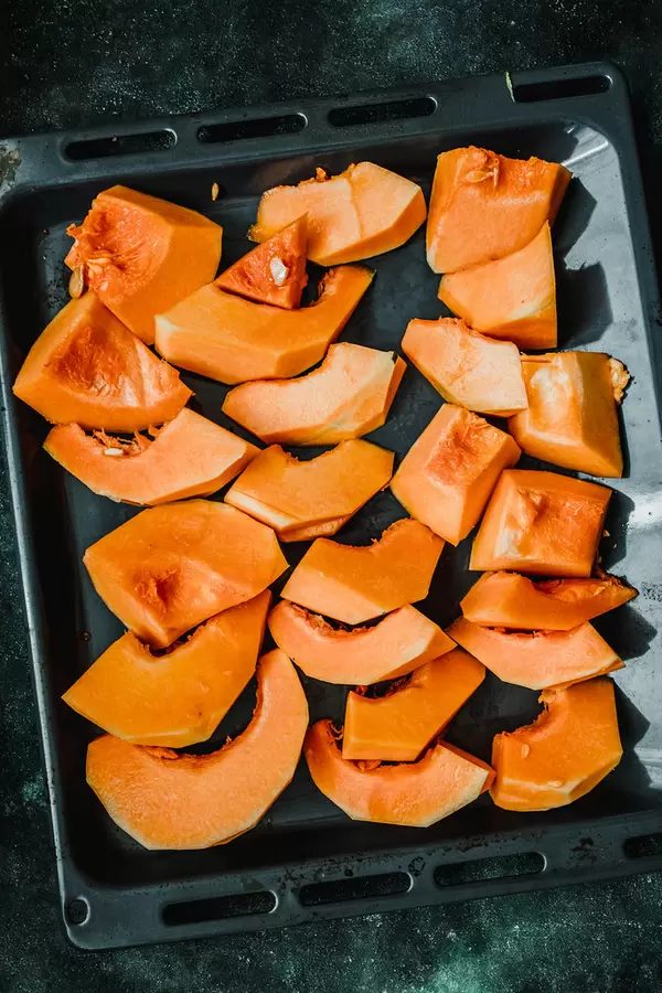 Raw Pumkin Slices Ready To Cook